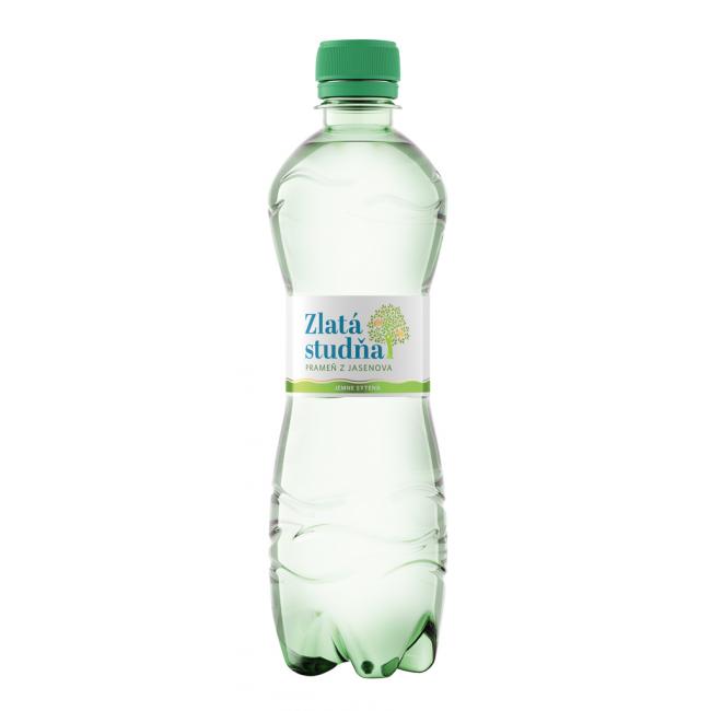 Pramenitá voda Zlatá studňa jemne sýtená 0,5l