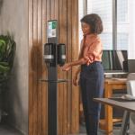 424114_sanitizer-e-com-2-lifestyle-1-eu