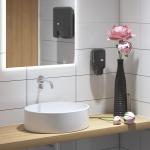 561008_561008-e-com-2-lifestyle