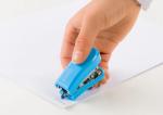 Novus_MINI_blue_staple_remover__20230417153110_193484-1000x705